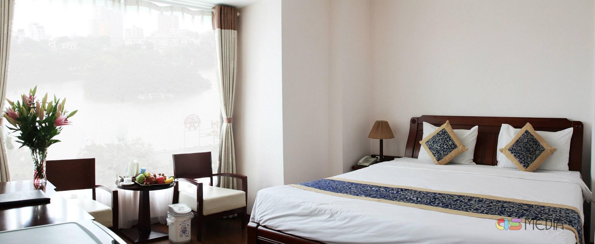 Lakeside Palace Hotel Hanoi Bagian luar foto
