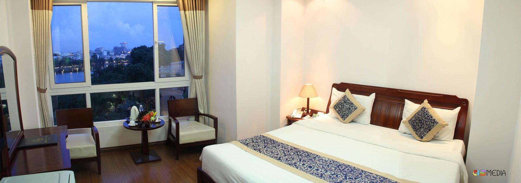 Lakeside Palace Hotel Hanoi Bagian luar foto