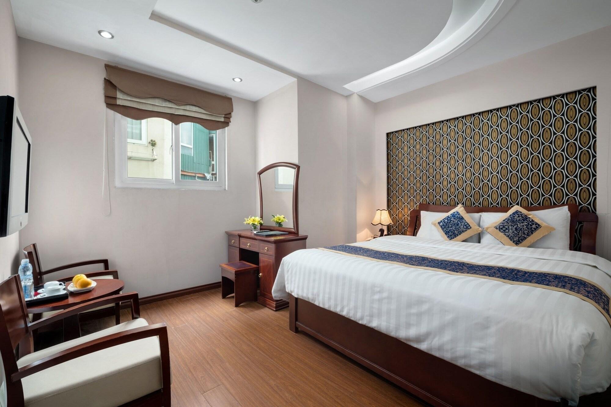 Lakeside Palace Hotel Hanoi Bagian luar foto