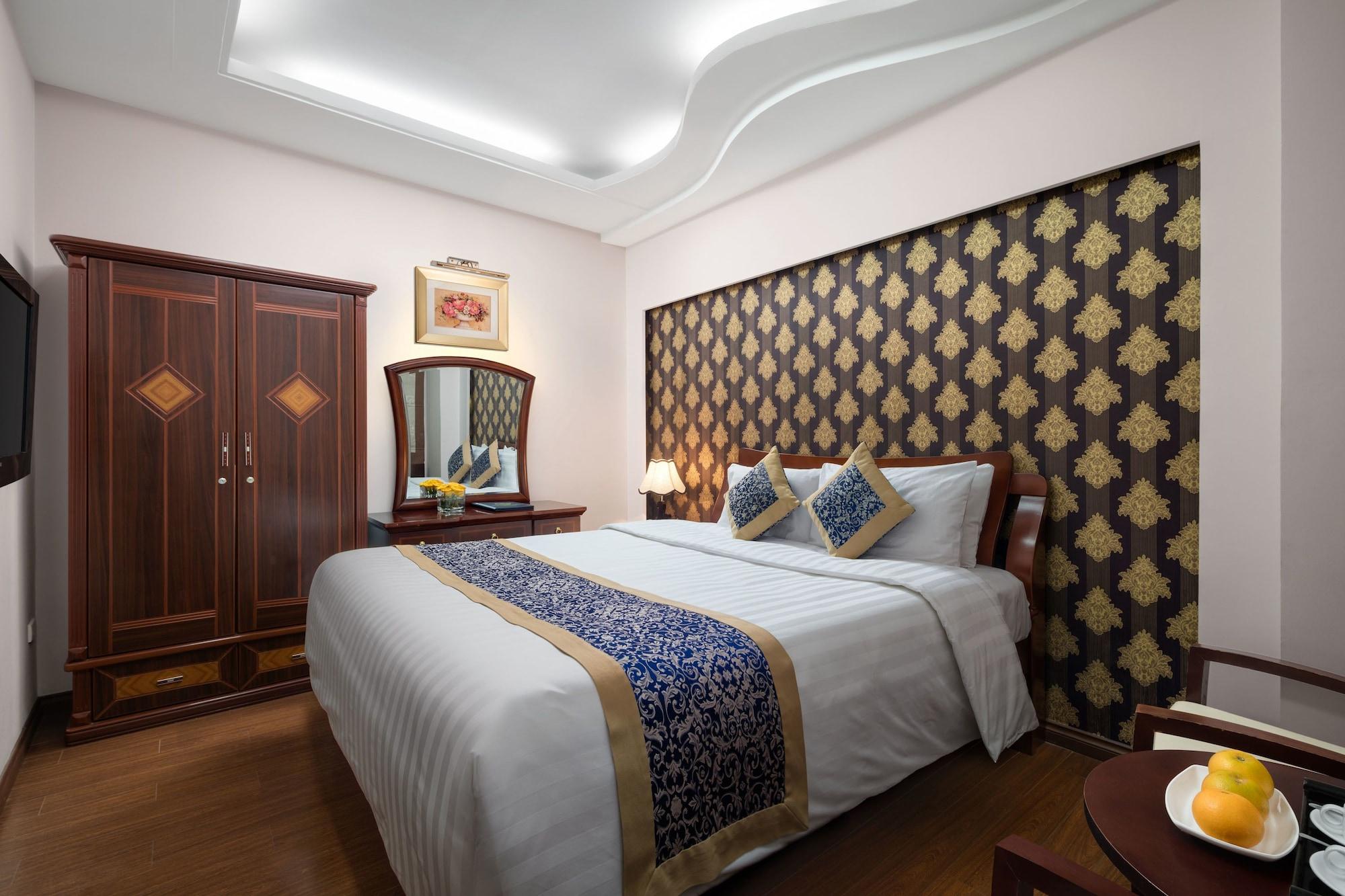 Lakeside Palace Hotel Hanoi Bagian luar foto
