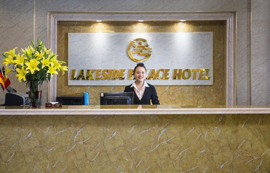 Lakeside Palace Hotel Hanoi Bagian luar foto