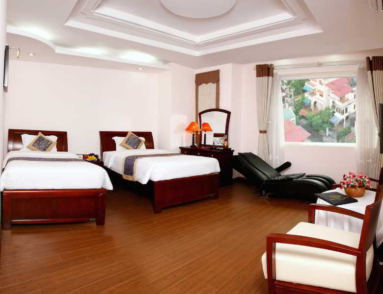 Lakeside Palace Hotel Hanoi Bagian luar foto